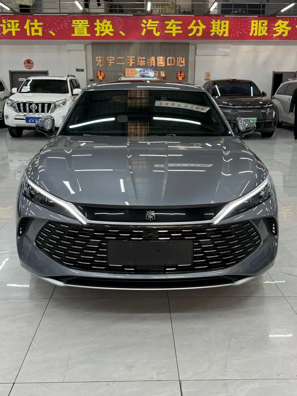 BYD Qin L DM 2025