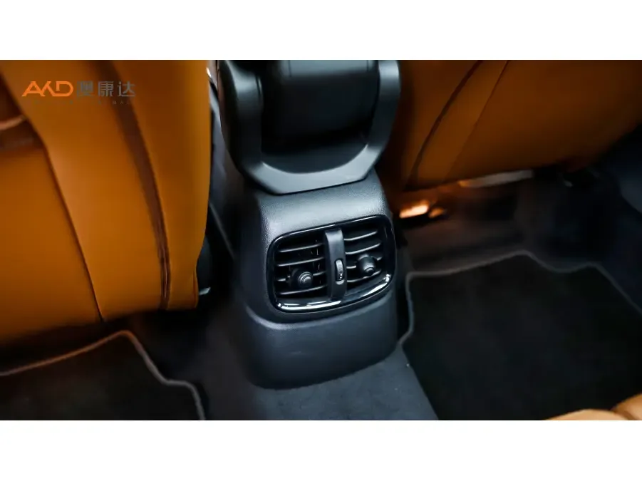 MINI Countryman MINI COUNTRYMAN 2023 facelift 1.5T COOPER ALL4 Connoisseur 2023 — миниатюра 2