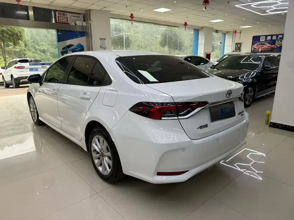 Toyota Corolla Corolla 2023 1.2T S-CVT Pioneer Edition 2023 — thumbnail 4