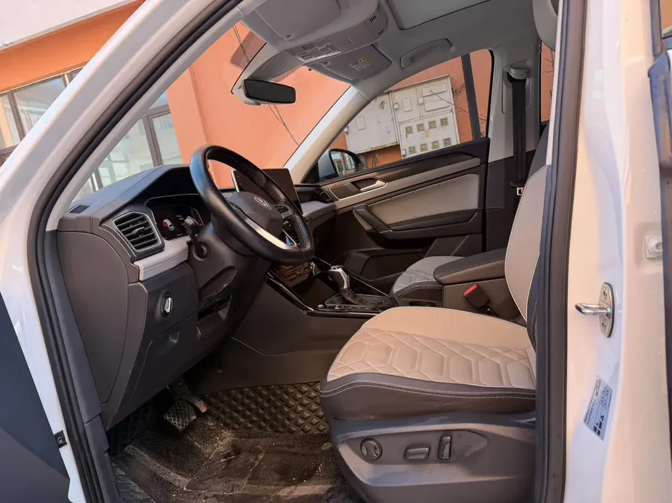 Volkswagen Tayron Tanyue 2023 280TSI 2WD Luxury Plus Advanced Edition 2023 — миниатюра 3