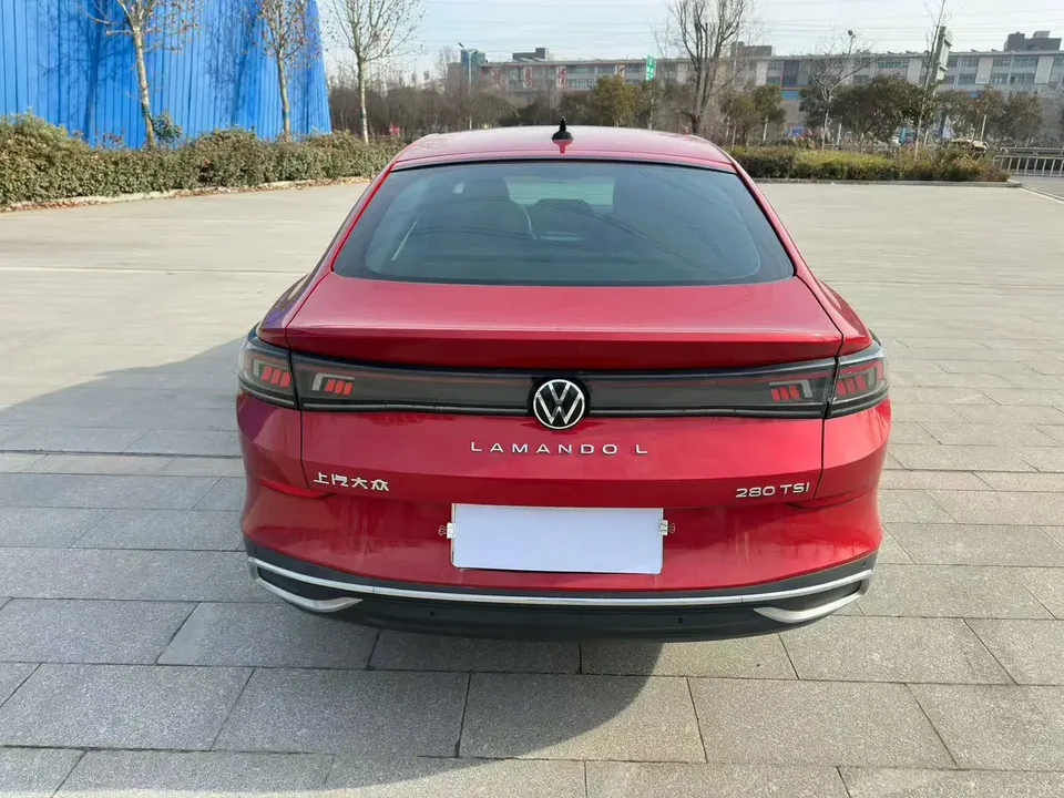 Volkswagen Lamando Lingdu L 280TSI DSG Hot Edition 2022 — миниатюра 4