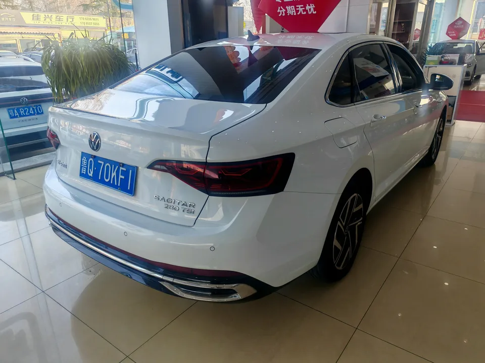 Volkswagen Sagitar Sagitar 2023 280TSI DSG Beyond Edition 2023 — thumbnail 3
