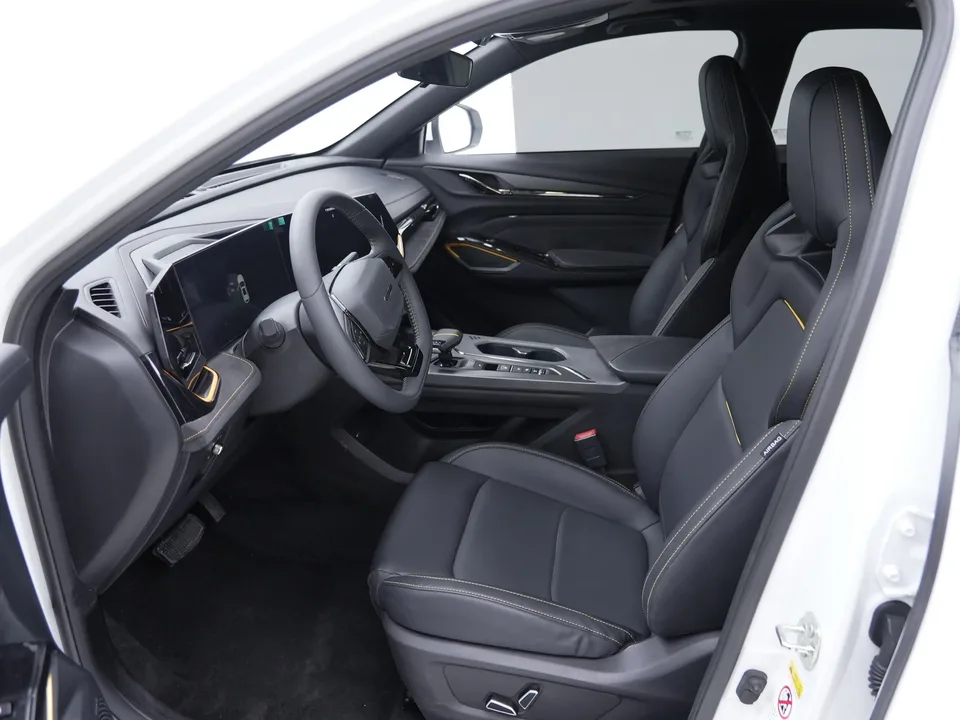 Oshan Changan Auchan X5 PLUS Changan Auchan X5 PLUS 2023 1.5T DCT Zhiqu AI Edition 2024 — миниатюра 5