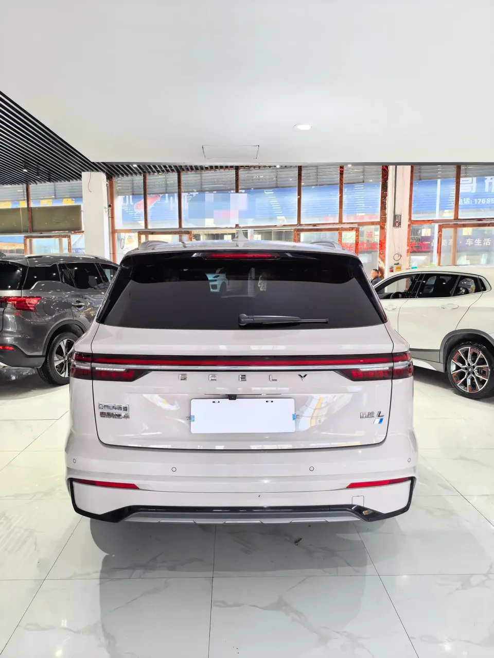 Geely Monjaro Xingyue L 2024 Hybrid 1.5T Tiangong Edition 2024 — миниатюра 2