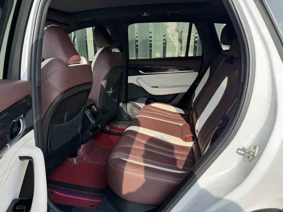 Geely Monjaro Xingyue L 2024 2.0TD High Power Automatic 2WD Yunqi Edition 2024 — миниатюра 3