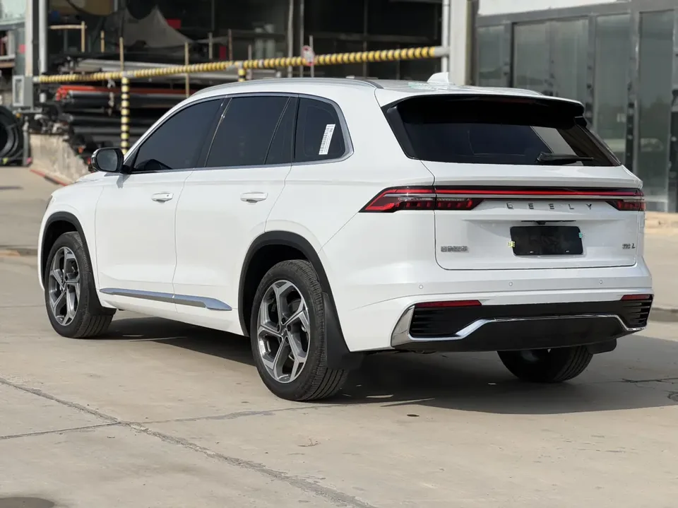 Geely Monjaro Xingyue L 2024 2.0TD High Power Automatic 2WD Yunqi Edition 2024 — миниатюра 4