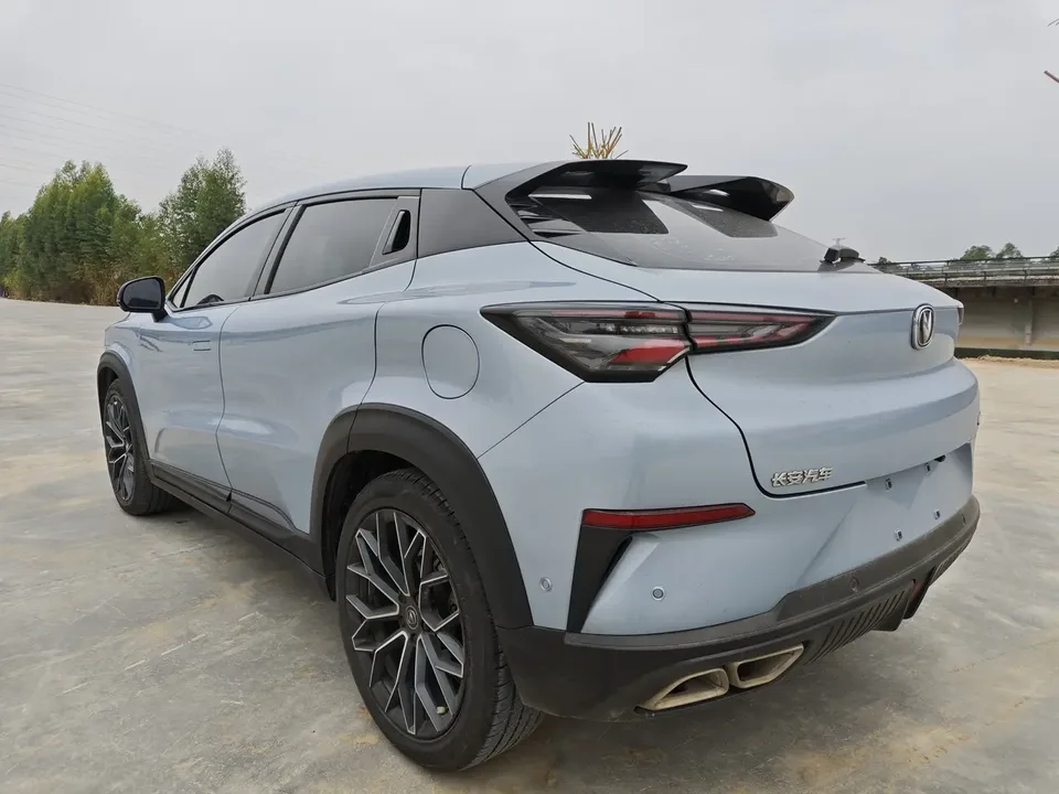 Changan UNI-T Changan UNI-T 2022 1.5T Sports Edition Flagship Model 2022 — миниатюра 4