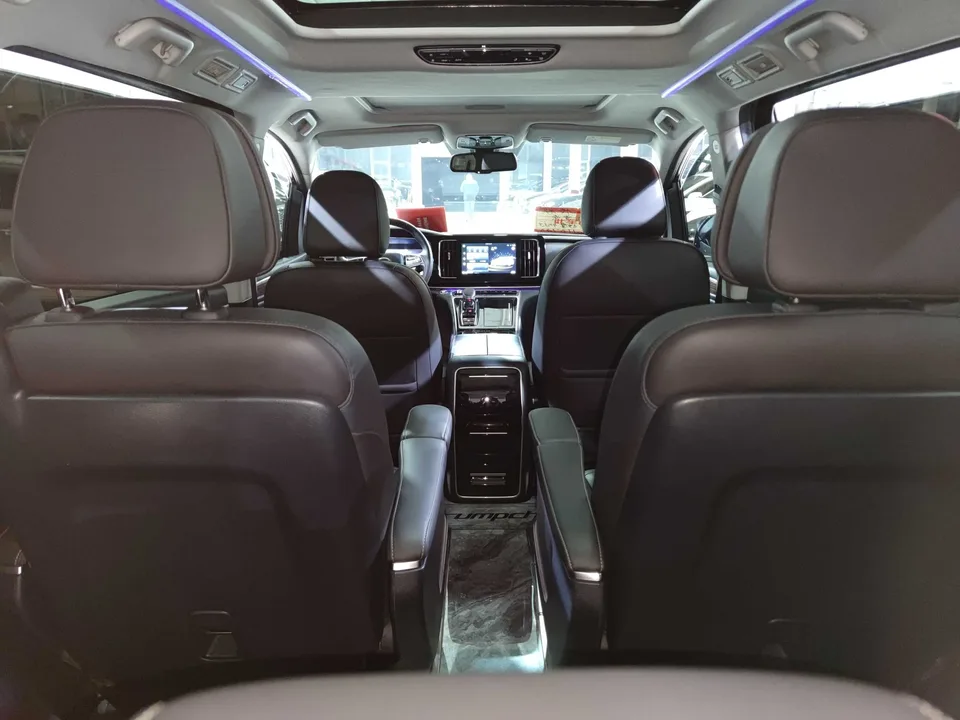 GAC Trumpchi M8 Trumpchi M8 2021 Trumpchi M8 2021 Lingxiu Series 390T Premium Edition 2022 — thumbnail 4