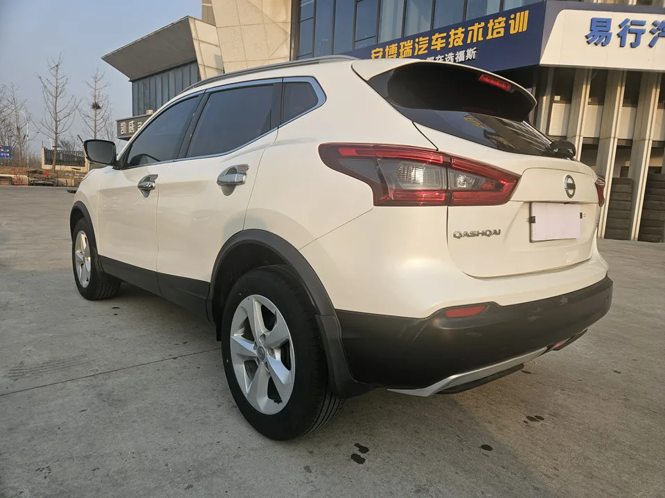 Nissan Qashqai Qashqai 2022 2.0L XV Smart Edition 2022 — миниатюра 4