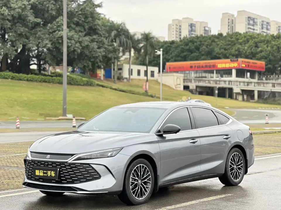 BYD Qin L DM 2024