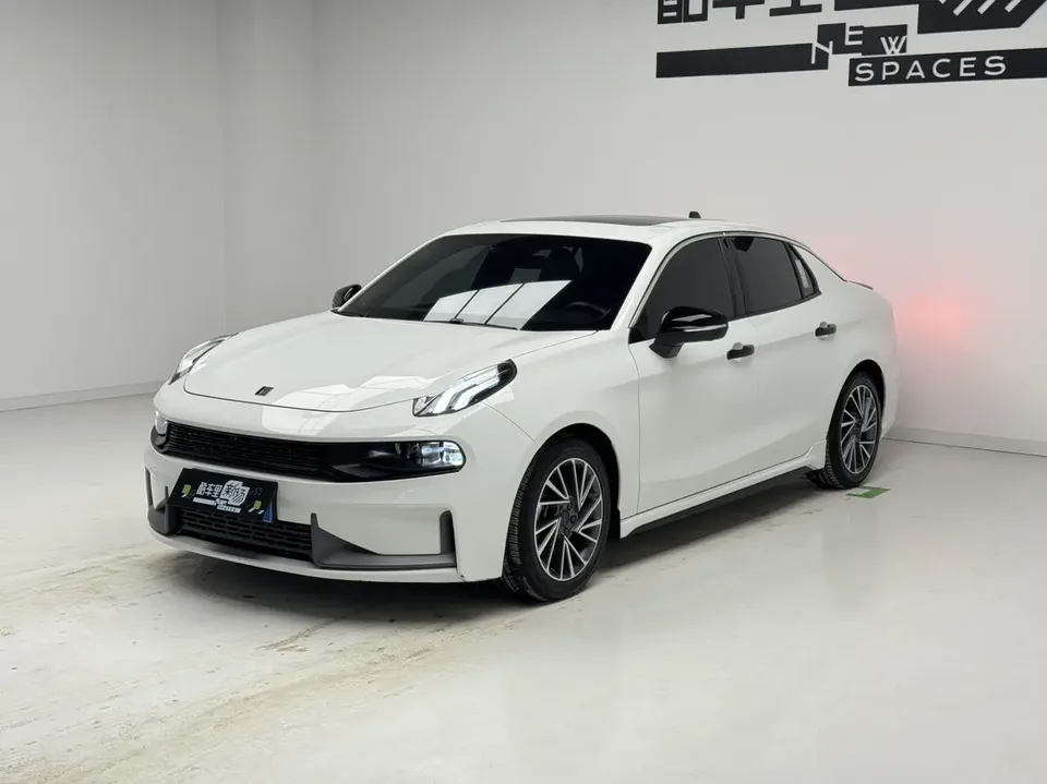 Lynk & Co 03 2023
