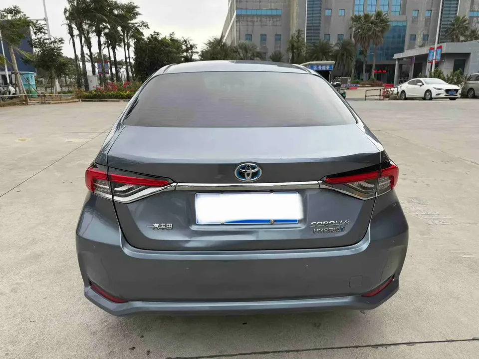 Toyota Corolla 2021 Corolla Hybrid 1.8L E-CVT Elite Edition 2023 — миниатюра 2