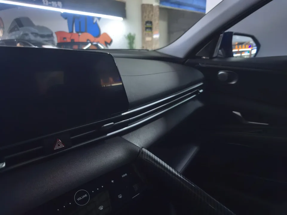 Hyundai Elantra Elantra 2021 1.5L CVT LUX Premium Edition 2022 — thumbnail 2