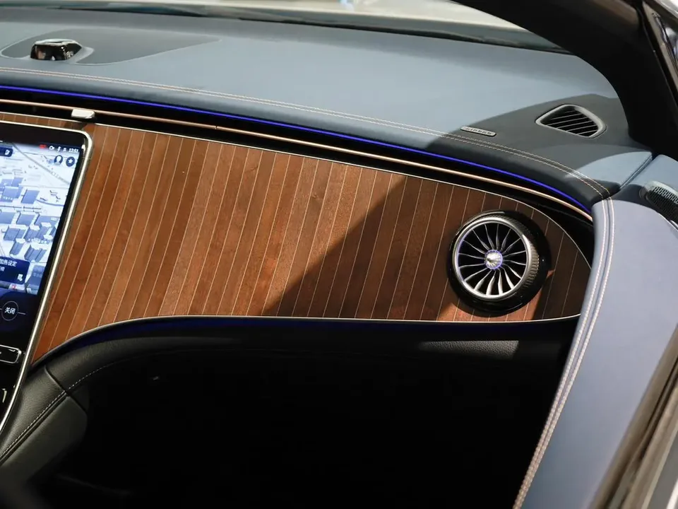 Mercedes-Benz EQE Mercedes-Benz EQE 2025 EQE 500 4MATIC Pioneer Edition 2026 — thumbnail 3