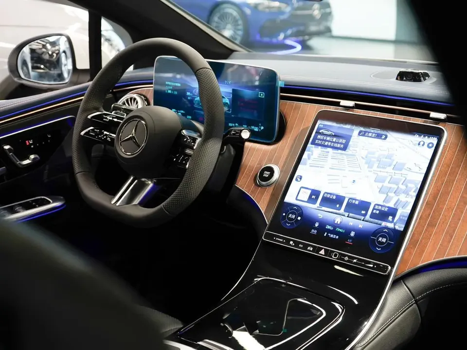 Mercedes-Benz EQE Mercedes-Benz EQE 2025 EQE 500 4MATIC Pioneer Edition 2026 — thumbnail 5