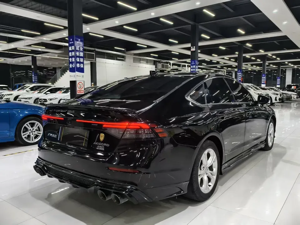 Honda Accord Rui T 260TURBO Deluxe Edition 2024 — миниатюра 3