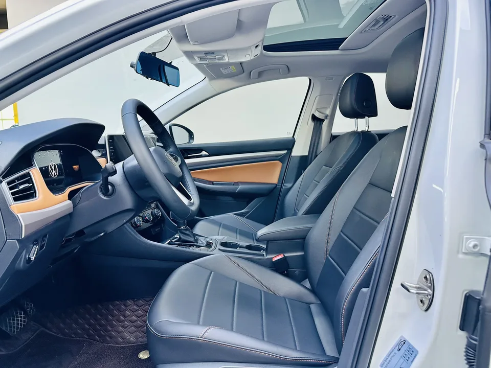 Volkswagen Bora Bora 2023 200TSI DSG Joy Edition 2023 — миниатюра 5