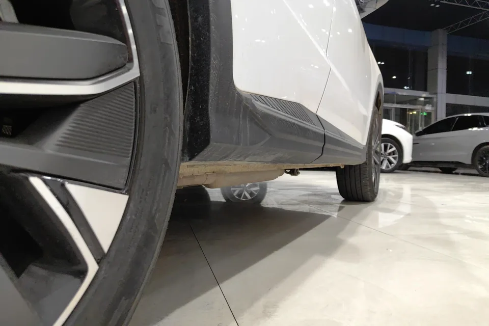 Jietu Shanhai JETOUR SHANHAI L7 1.5TD DHT MAX 2025 — миниатюра 3