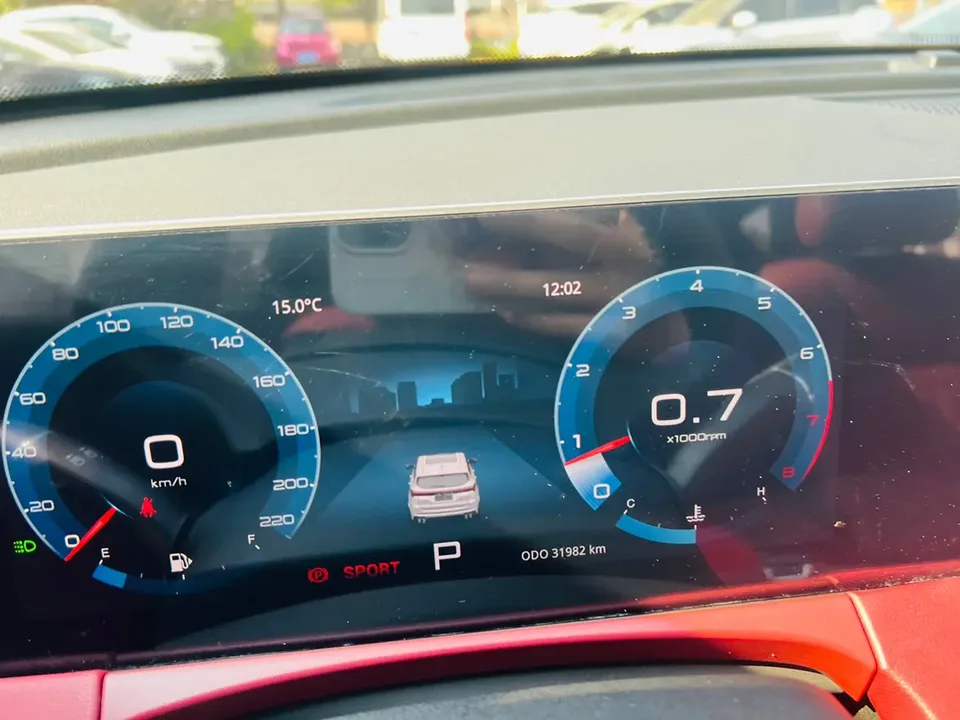 Jetour Jietu X70 PLUS JETOUR X70 PLUS 2023 1.5T DCT Brave PLUS 5-seater 2023 — миниатюра 4