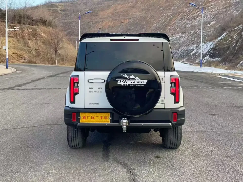 BAIC Beijing Off-road BJ40 Beijing Off-road BJ40 2024 Beijing Off-road BJ40 2024 City Hunter Edition 2.0T Automatic 4WD Supreme Edition 2024 — thumbnail 2
