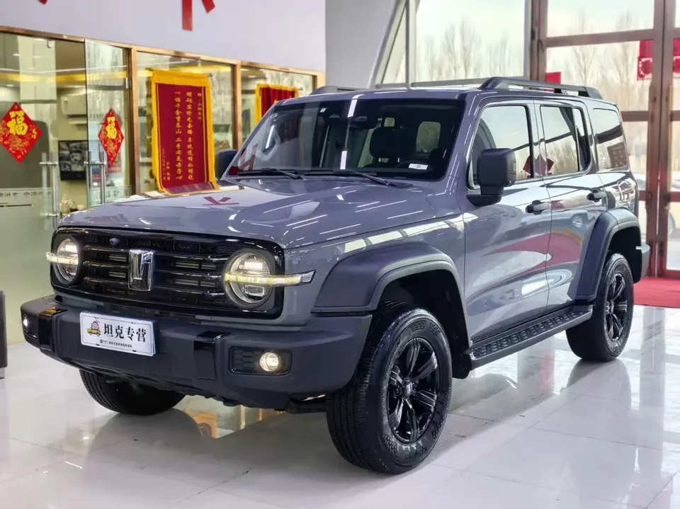 Tank 300 Tank 300 2023 Off-road version 2.0T Challenger 2023 — photo 1, buy with delivery to Moscow