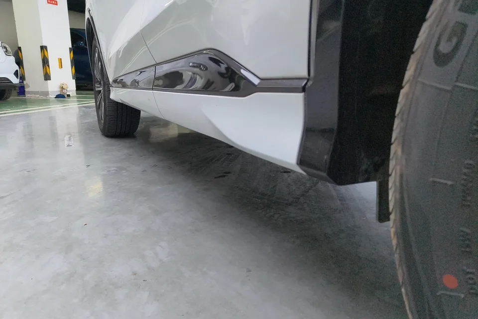 Changan CS75PLUS CS75 PLUS 2023 third generation 1.5T automatic premium model 2024 — thumbnail 3