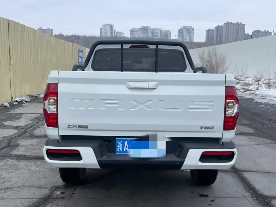 Datong Maxus T60 5th Anniversary Edition 2.0T Diesel Manual 4WD High Chassis Elite Edition Long Cab 2023 — миниатюра 2