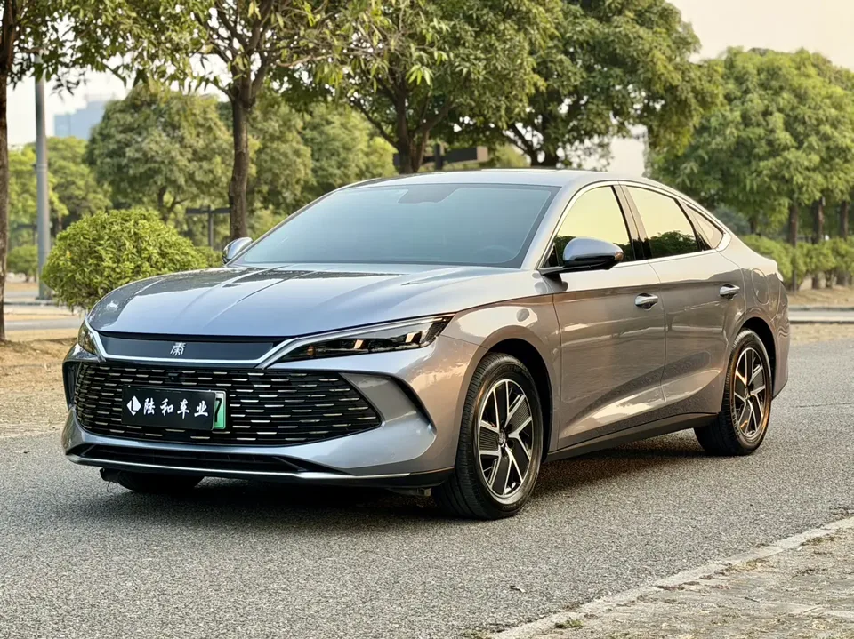 BYD Qin L DM 2024