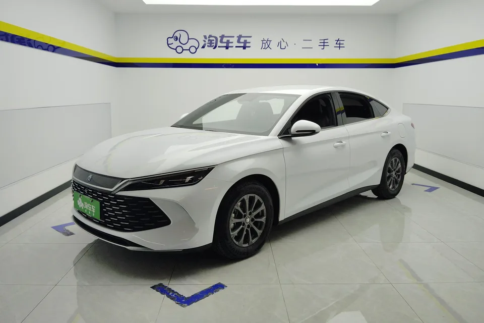 BYD Qin L DM 2025