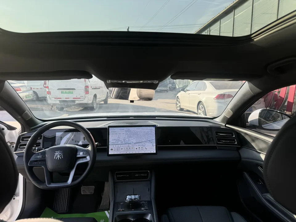 BYD Qin L DM Qin L DM 2025 Intelligent Driving Edition DM-i 120KM Beyond Edition 2025 — thumbnail 2
