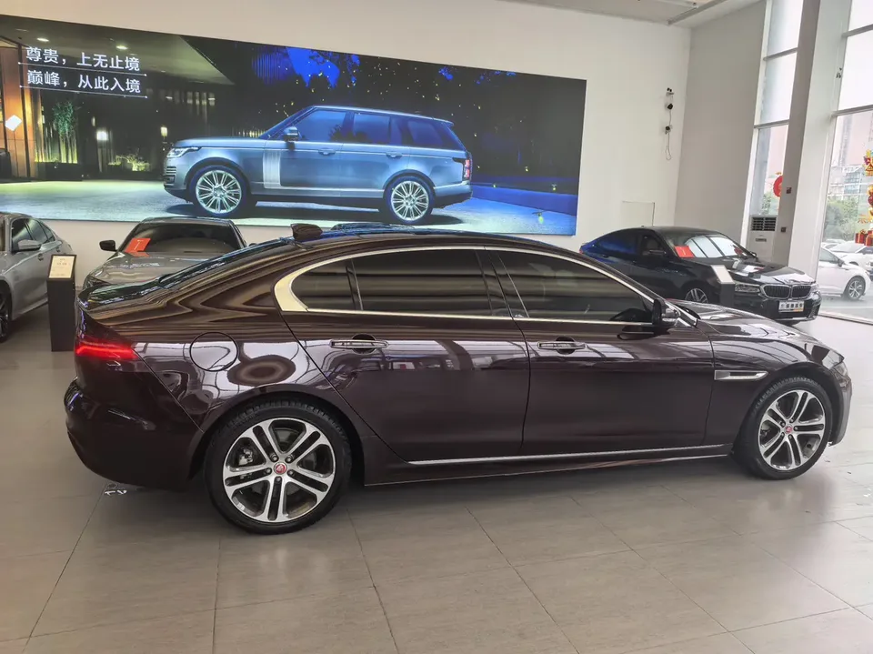 Jaguar XEL XEL 2021 2.0T 250PS R-DYNAMIC SE Technology Sports Edition 2022 — thumbnail 5