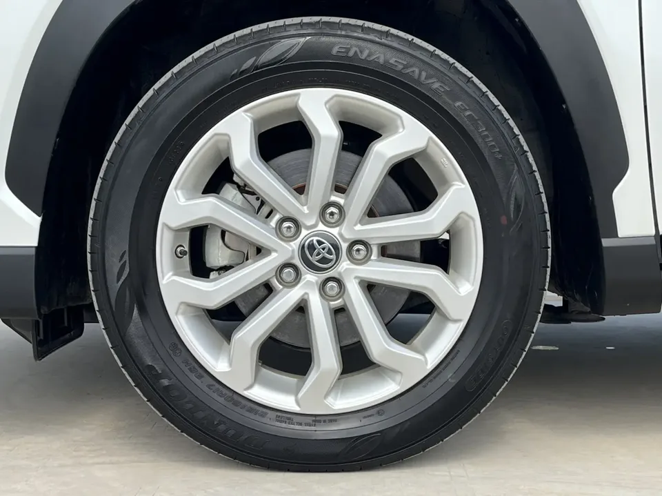 Toyota Frontlander 2.0L CVT Leading Edition 2022 — миниатюра 4