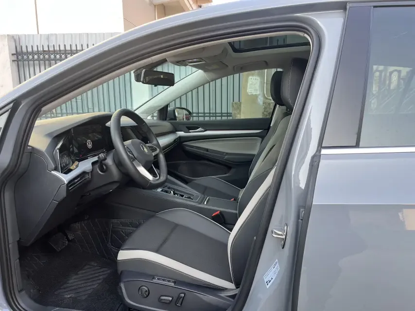 Volkswagen Golf Golf 2023 280TSI DSG Pro 2023 — миниатюра 3