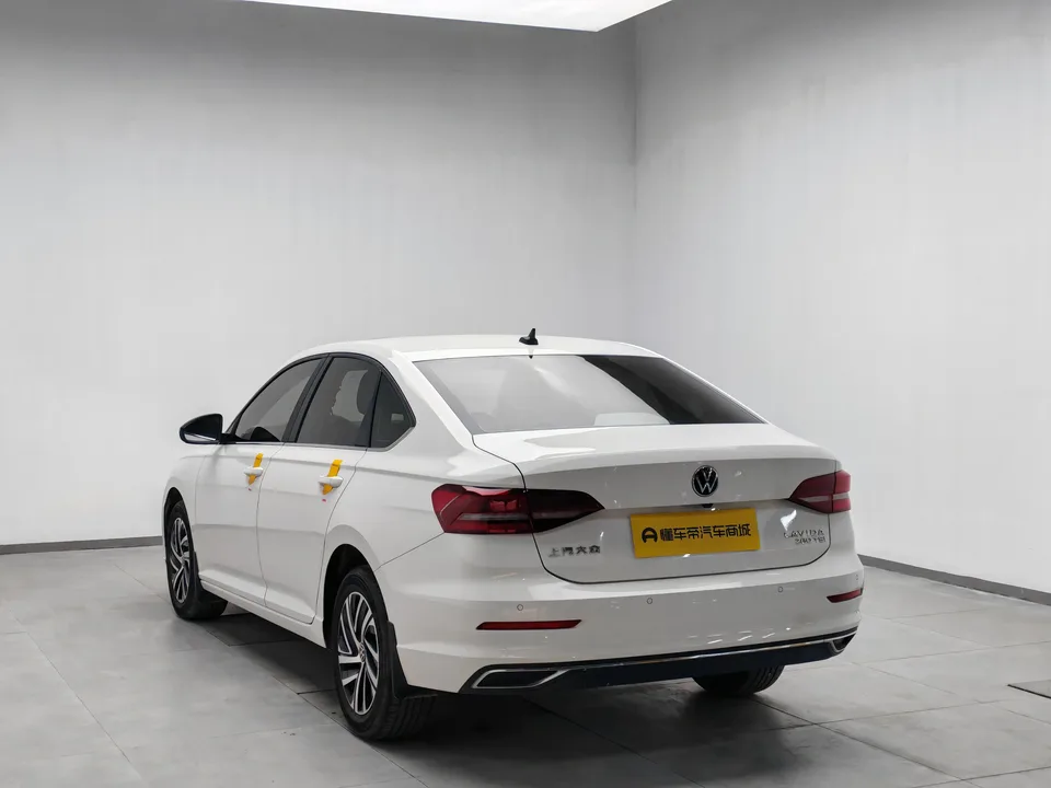 Volkswagen Lavida Lavida 2022 280TSI DSG Comfort Edition 2022 — миниатюра 2