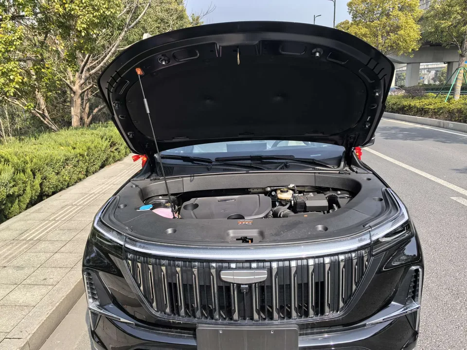 Geely Atlas L fourth generation 1.5TD DCT starts 2026 — миниатюра 5