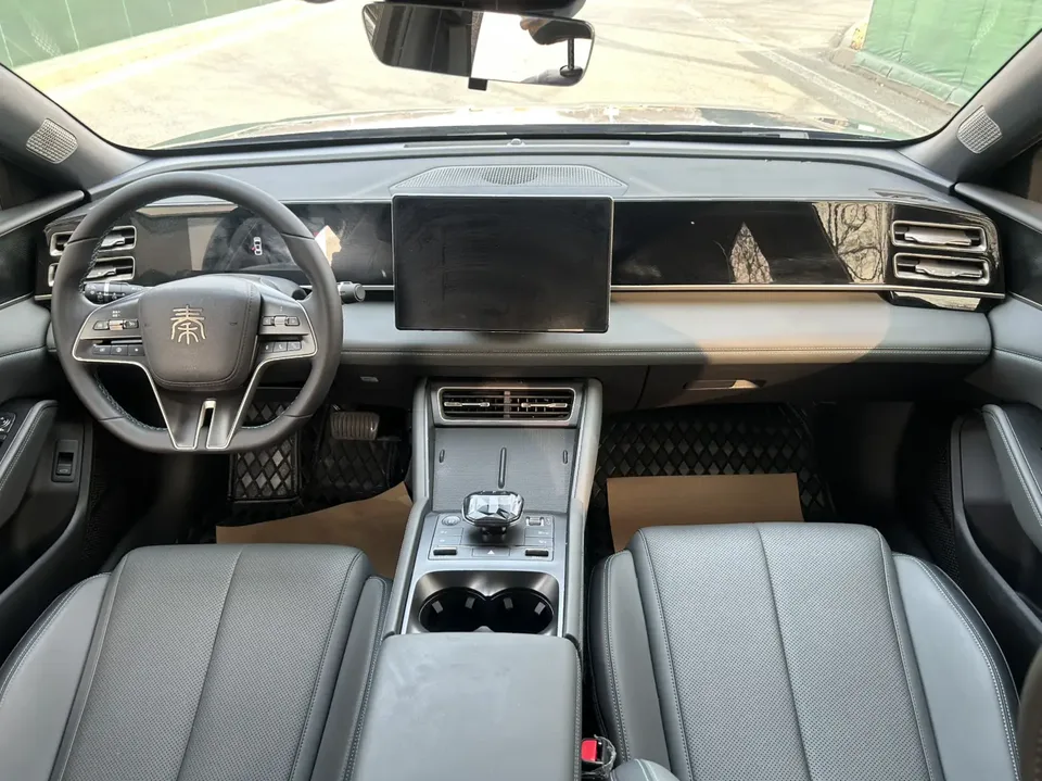 BYD Qin L DM DM-i 120KM Leading Model 2025 — миниатюра 3
