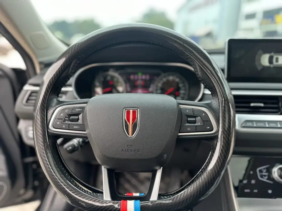 Hongqi H5 classic Hongqi H5 Classic 2022 Classic 1.8T Automatic Intelligent Connected Flag Edition 2022 — миниатюра 5