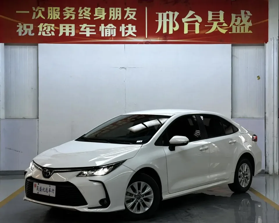 Toyota Corolla Corolla 2023 1.2T S-CVT Pioneer Edition 2024 — photo 1, buy with delivery to Moscow