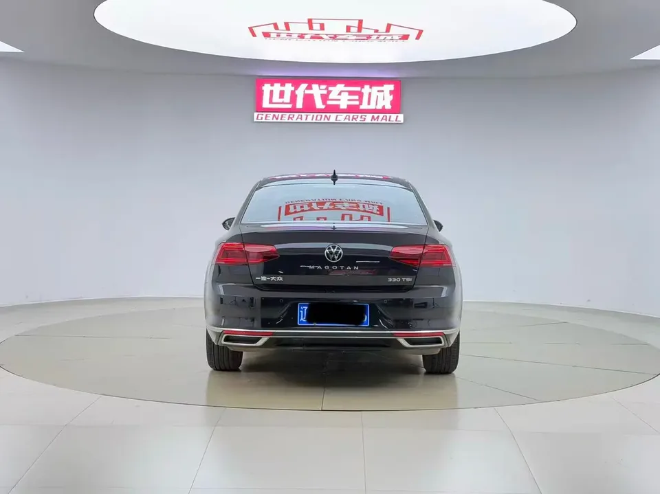 Volkswagen Magotan 330TSI DSG 30th Anniversary Edition 2022 — миниатюра 2