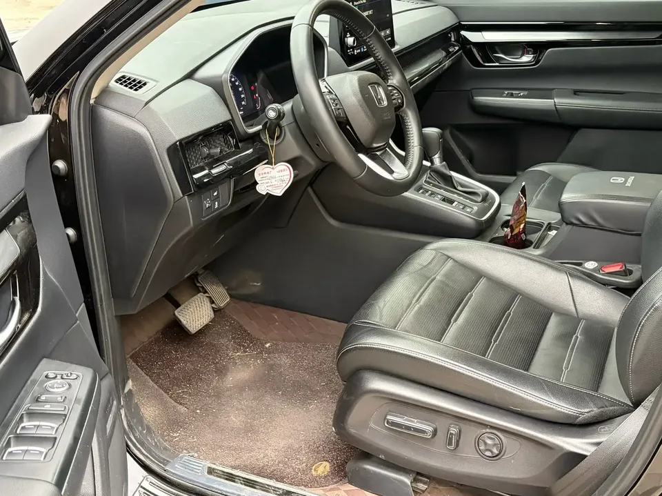 Honda CR-V Honda CR-V 2023 240TURBO CVT 4WD 5-seater version 2023 — миниатюра 5
