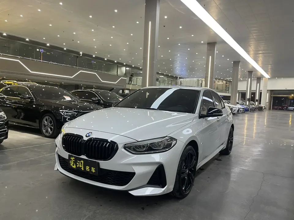 BMW 1 Series 2022
