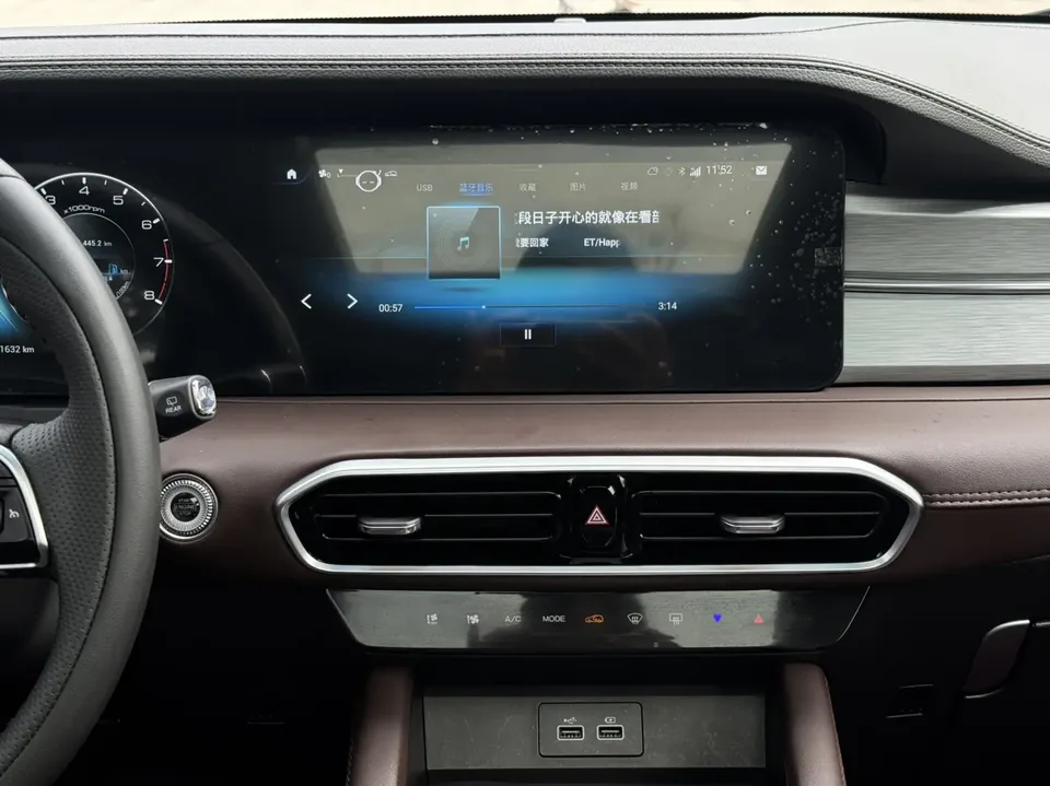 Jetour Jietu X90 PLUS Jietu X90 PLUS 2023 1.6TD DCT villa 2022 — миниатюра 5