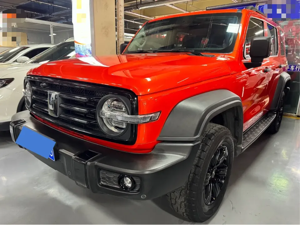 Tank 300 300 2021 off-road version 2.0T Challenger 2022 — photo 1, buy with delivery to Moscow