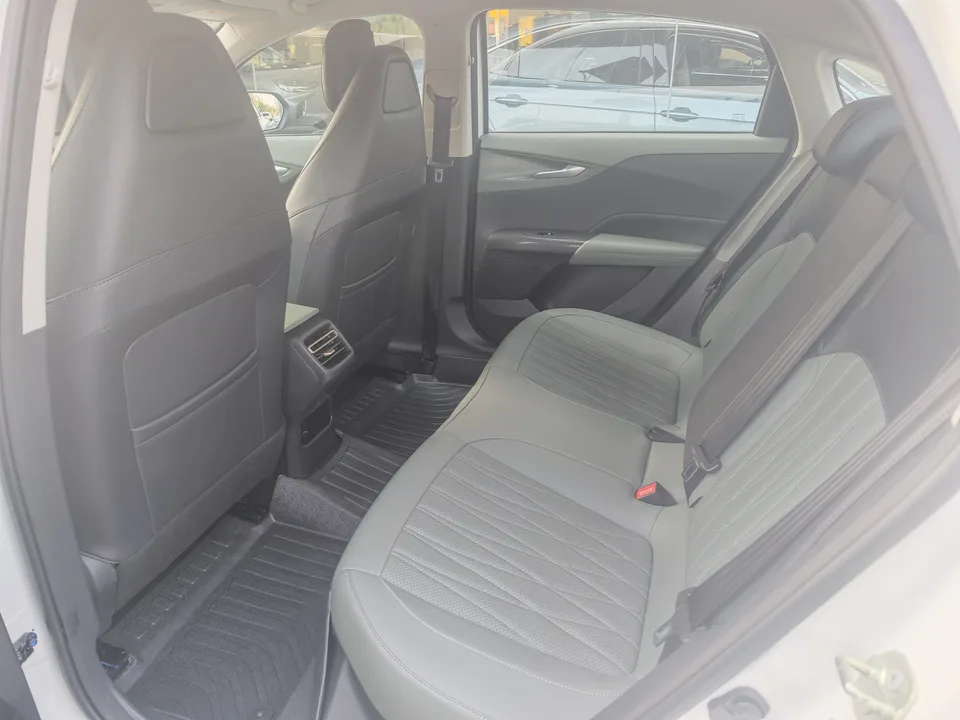 Changan Eado Yida 2023 ETA 1.5T GDI Automatic Pilot 2024 — thumbnail 3