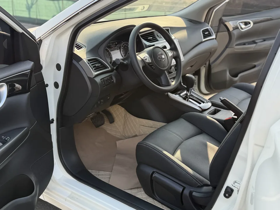 Nissan Sylphy Sylphy 2024 Model Modified Classic 1.6L XL CVT Luxury Edition 2025 — thumbnail 4