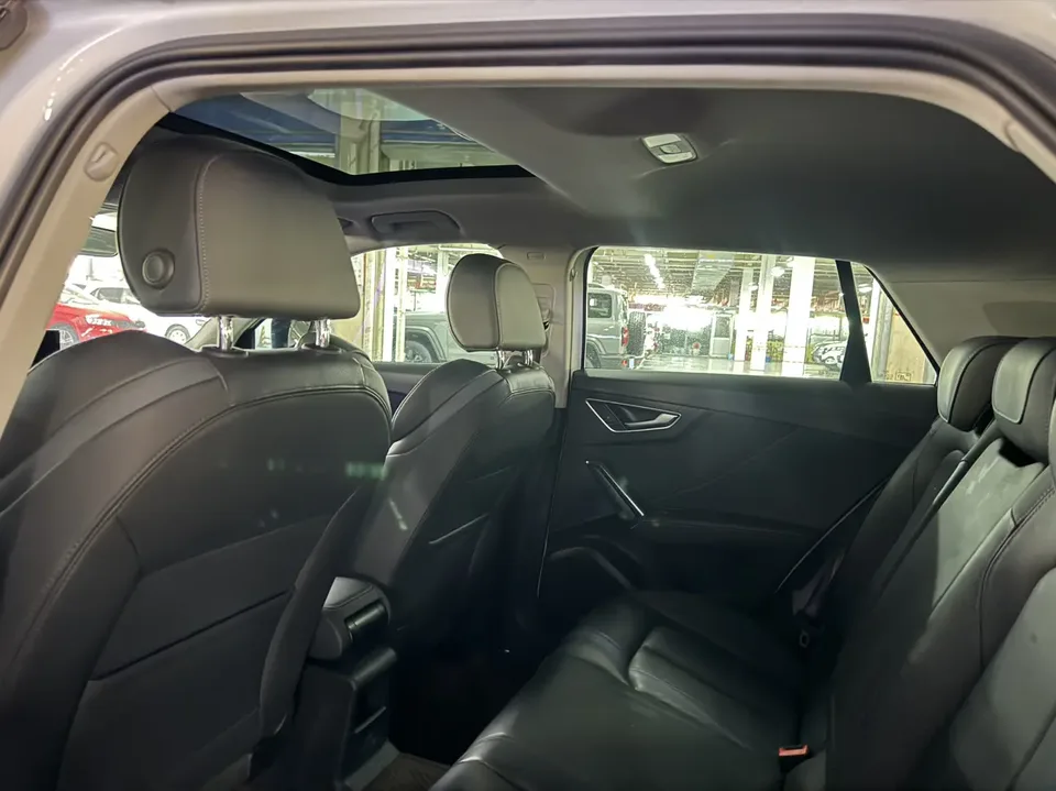 Audi Q2L Audi Q2L 2022 35 TFSI Fashionable and Elegant 2022 — миниатюра 5