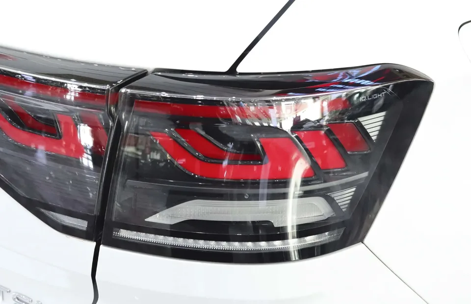 Volkswagen T-Roc Tanyue 2025 300TSI DSG Chenguang Edition 2025 — миниатюра 2
