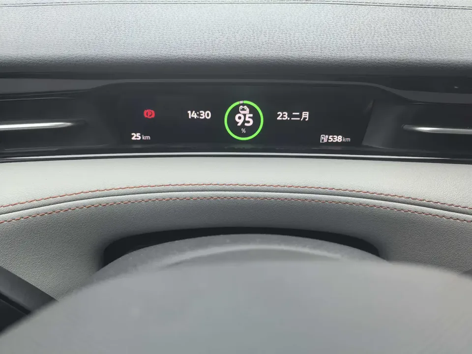 Volkswagen ID.7 VIZZION ID.7 VIZZION 2024 AIR version 2026 — миниатюра 3