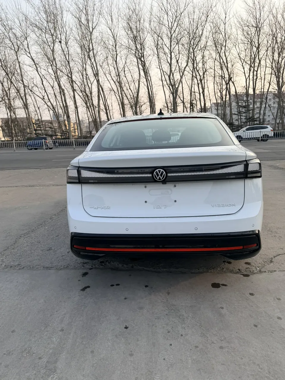 Volkswagen ID.7 VIZZION ID.7 VIZZION 2024 AIR version 2026 — миниатюра 2