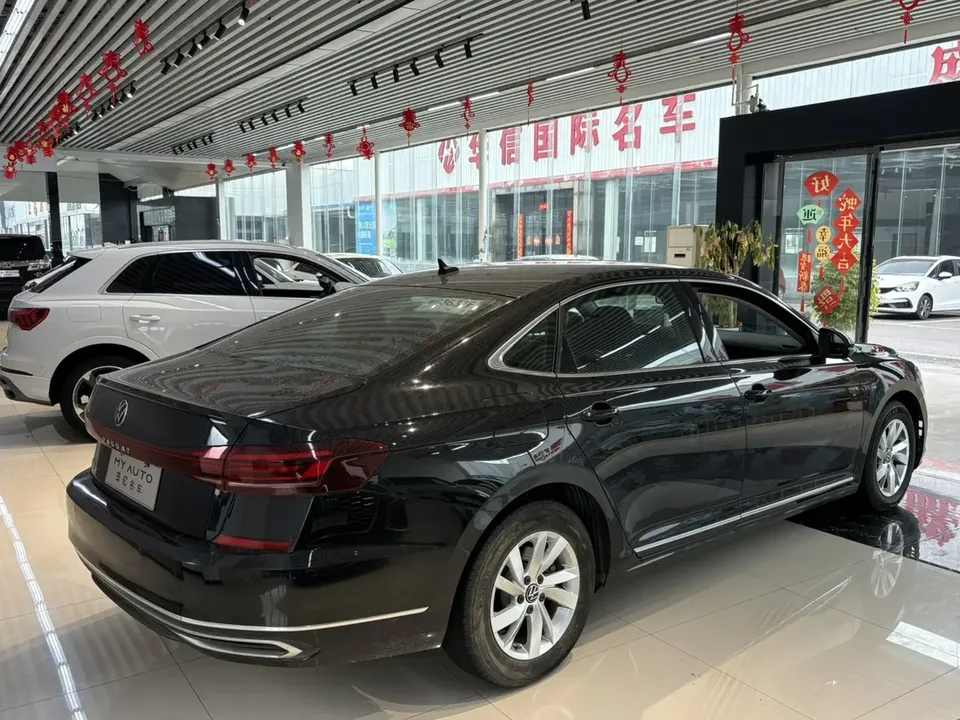Volkswagen Passat Passat 2022 280TSI Elite Edition 2022 — миниатюра 2